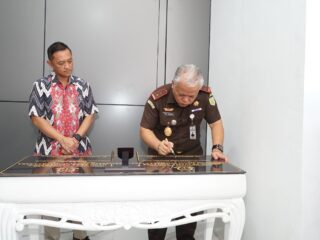 Ruang Press Conference di Resmikan, Dr.Harli Siregar, S.H.,M.Hum : Wujudkan Informasi Keterbukaan Publik 