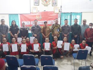 Kajati Sumatera Utara Setujui Penyelesaian Perkara Pencurian Dengan Pendekatan Keadilan Restoratif Terhadap 21 Tersangka di Belawan