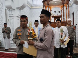 Gema Malam Takbir Bergema di Masjid Agung Babussalam, Kapolres Bener Meriah Serahkan Penghargaan Festival Takbir