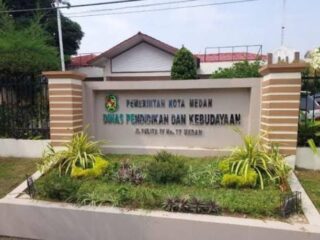 Banyak Persoalan di Disdik Medan Walikota Jangan Sembarang Tempatkan Plt Kadis