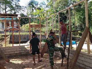 Negara Bersama Rakyat : Satgas Karya Bakti TNI AD Wujudkan Hunian Layak Bagi Warga