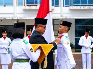 Paskibraka Gunungsitoli Resmi Dikukuhkan, Wali Kota : Jaga Disiplin dan Integritas