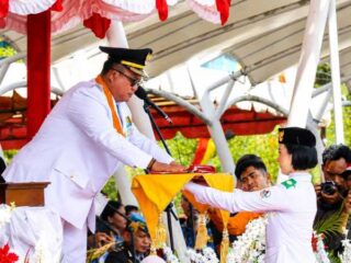Wali Kota Pimpin Upacara HUT ke-81 RI di Gunungsitoli, Paskibraka Sukses Kibarkan Sang Merah Putih